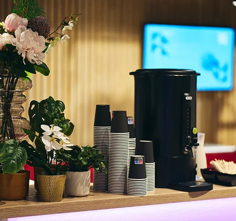 Een filmzaal als vergaderzaal voor 15 tot 60 personen in Kinepolis Business.