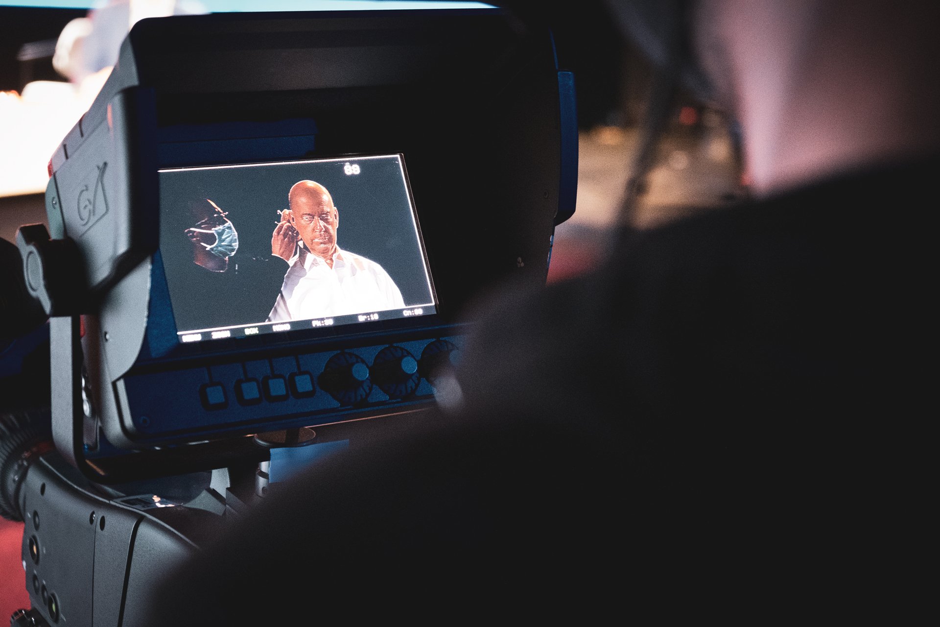 BLUE-MOON_studios-at-KINEPOLIS_BTS_12
